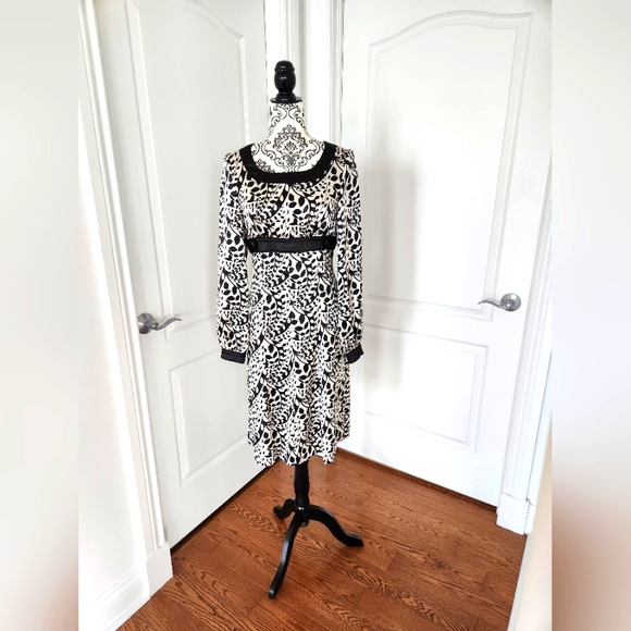 Ladies Satin Dress Size US S - Picture 6 of 6